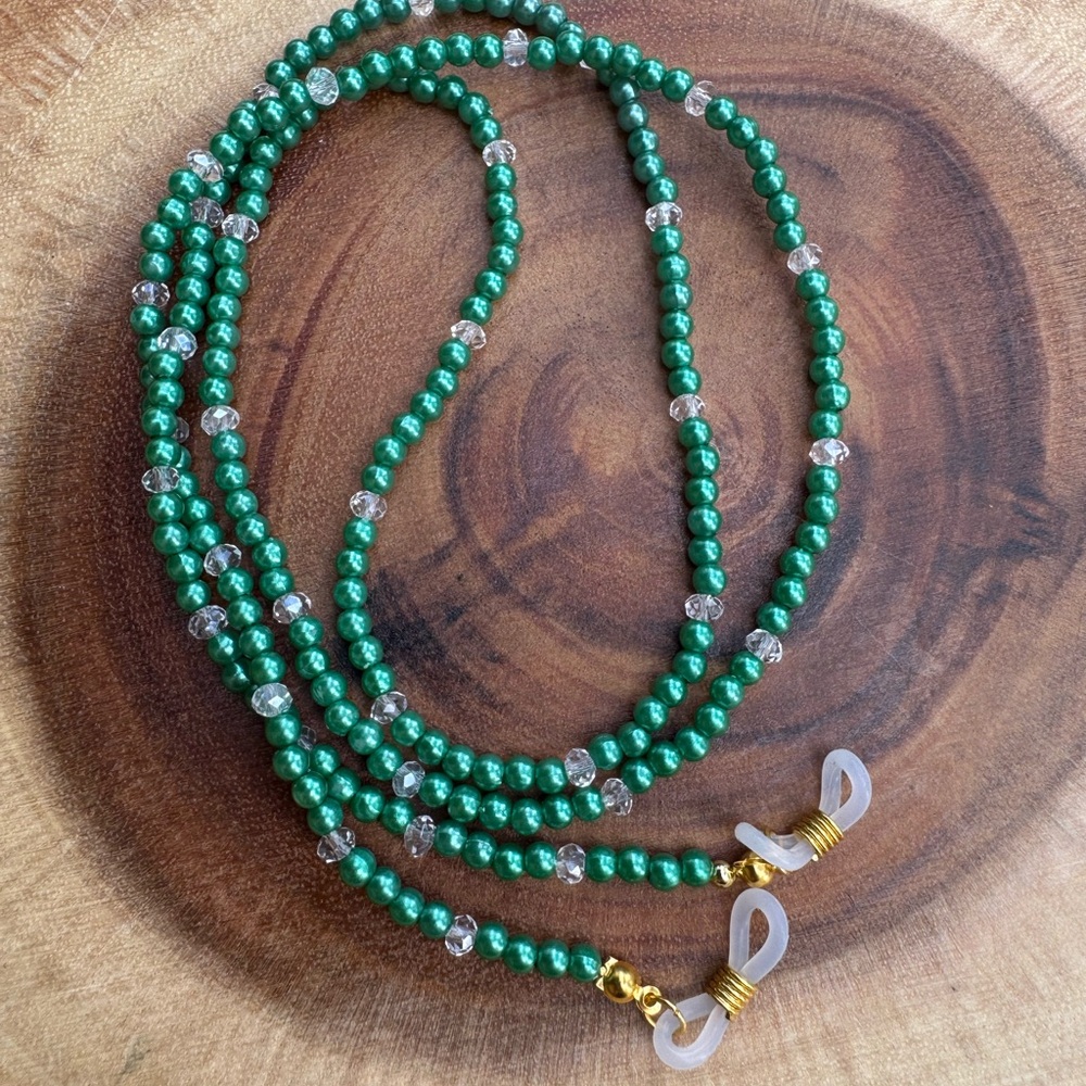 Elegant Green Beaded Eyeglass chain